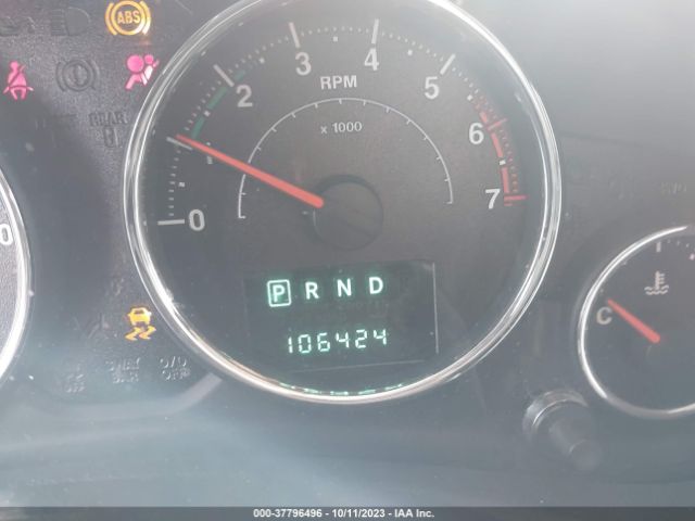 1C4BJWEGXFL742640 Jeep Wrangler Unlimited Sahara