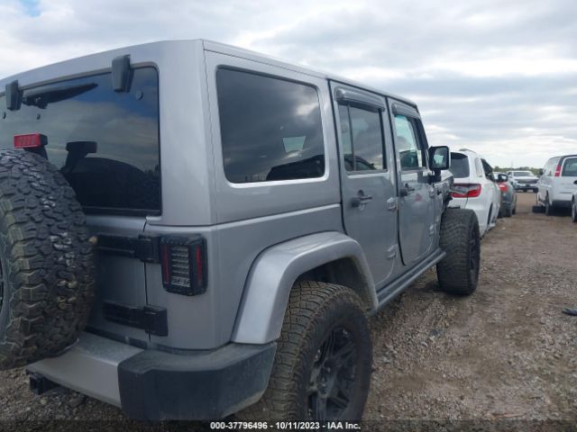 1C4BJWEGXFL742640 Jeep Wrangler Unlimited Sahara