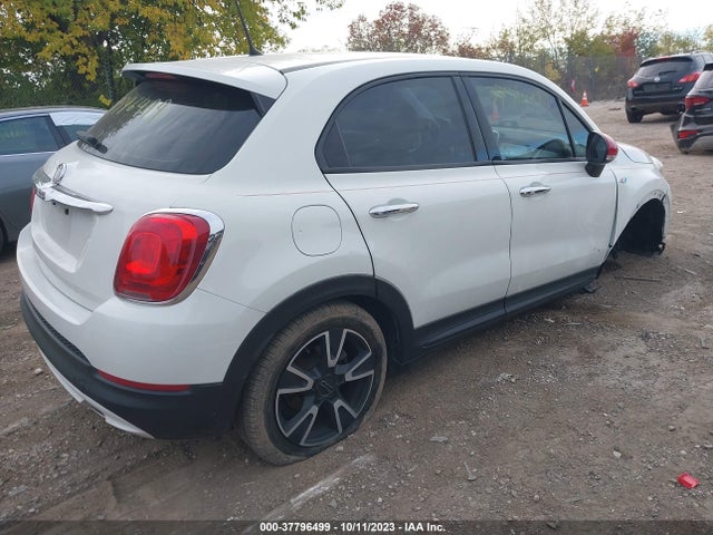 2017 FIAT 500X ZFBCFXABXHP525562 Photo 3