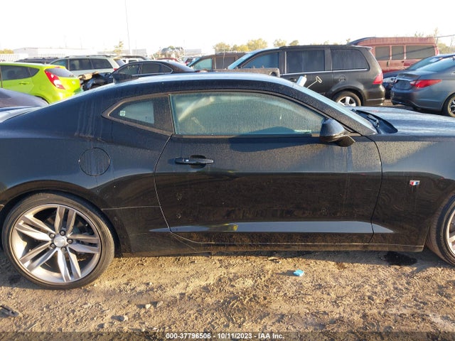 Chevrolet Camaro 1lt 2018 1G1FB1RS5J0161369 Image 13