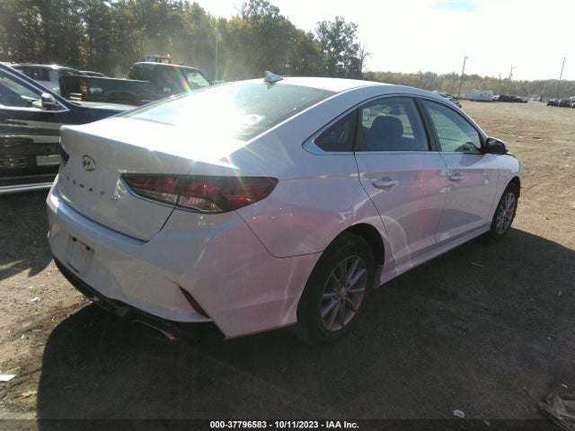 Hyundai SONATA SE 2018 5NPE24AF3JH597630 Image 4