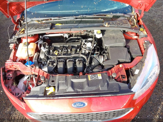 Ford FOCUS SE 2018 1FADP3K25JL304797 Image 10