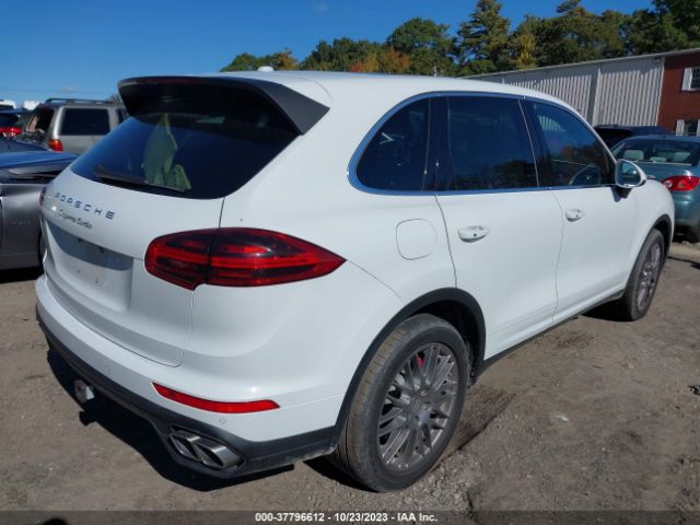 WP1AC2A28FLA80760 Porsche Cayenne