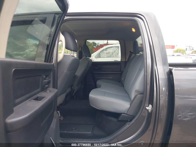 3C6UR5HJ8HG569145 RAM 2500 Tradesman