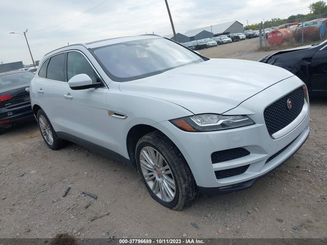 2018 JAGUAR F-PACE SADCN2EV1JA242827 Photo 0
