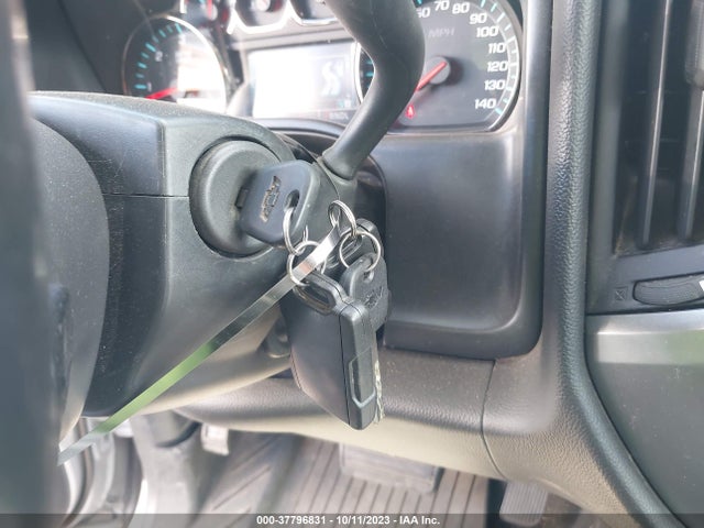 Chevrolet Silverado 1500 1lt 2018 3GCPCRECXJG475746 Image 11