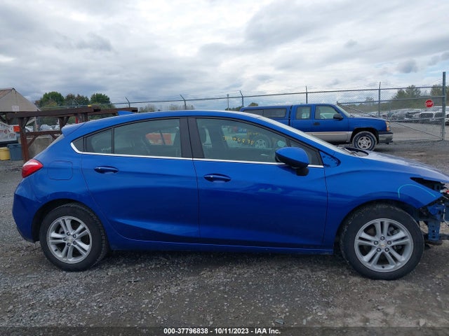 Chevrolet Cruze Lt Auto 2018 3G1BE6SMXJS606213 Image 13