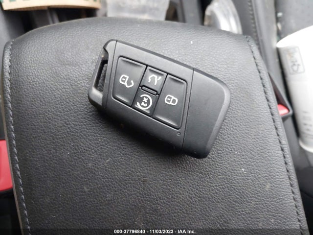 3VV2B7AX3JM112833 Volkswagen Tiguan Sel/se
