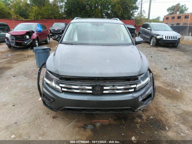3VV2B7AX3JM112833 Volkswagen Tiguan Sel/se