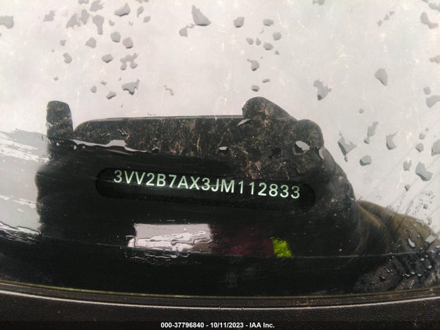 3VV2B7AX3JM112833 Volkswagen Tiguan Sel/se