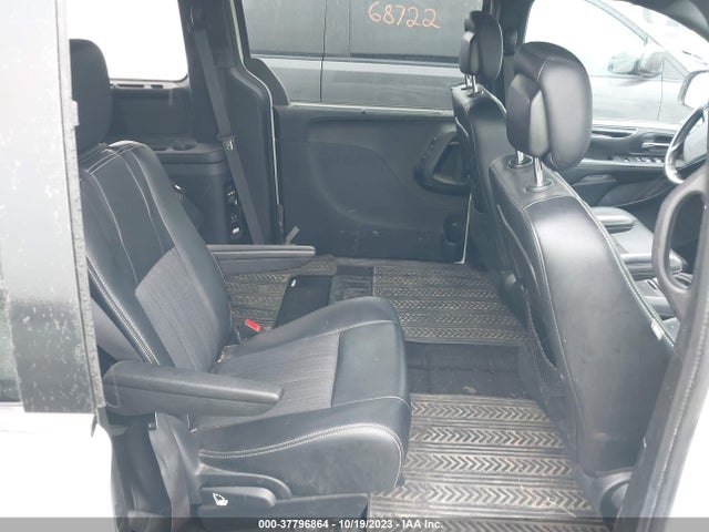 2C4RC1HG7GR269294 Chrysler Town & Country S