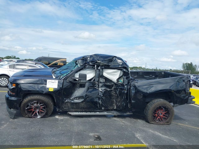 Chevrolet Silverado 1500 Custom 2018 3GCPCPEC5JG553595 Image 14