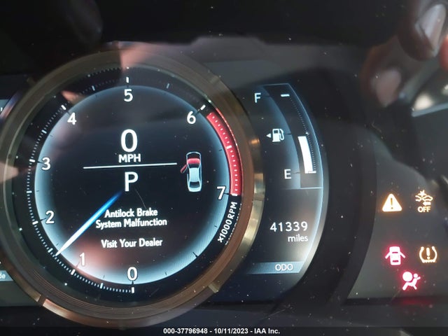 JTHBA1D27H5039561 Lexus Is Is Turbo