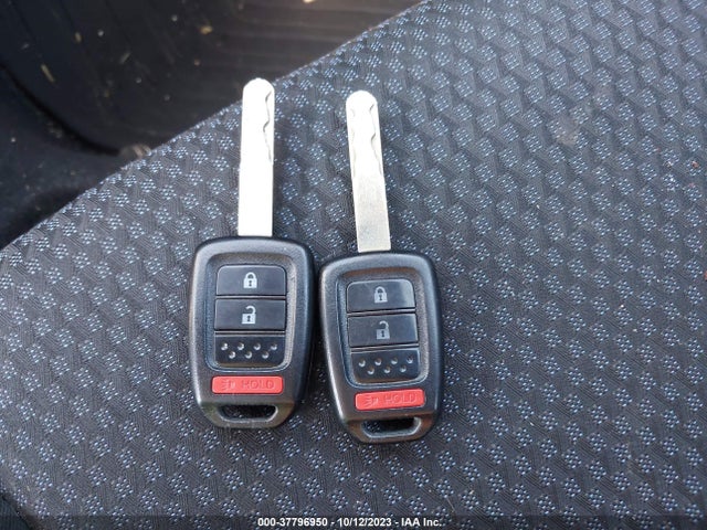 Honda FIT LX 2018 3HGGK5H4XJM730768 Image 11