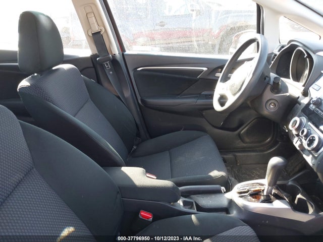 Honda FIT LX 2018 3HGGK5H4XJM730768 Image 5