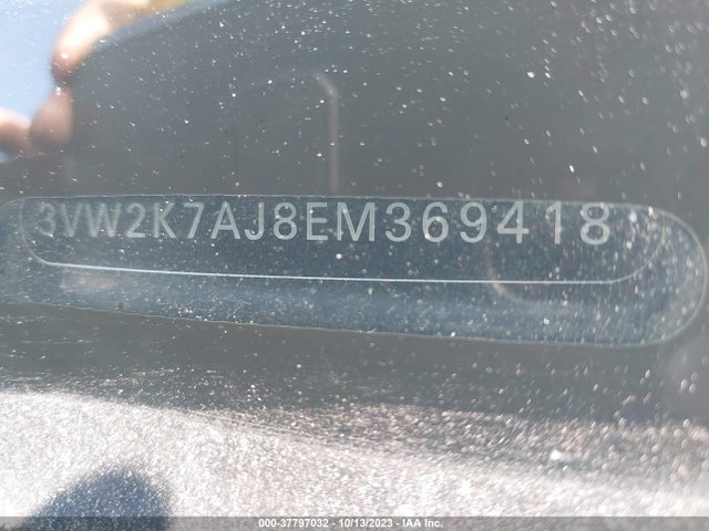 3VW2K7AJ8EM369418 Volkswagen Jetta Sedan S