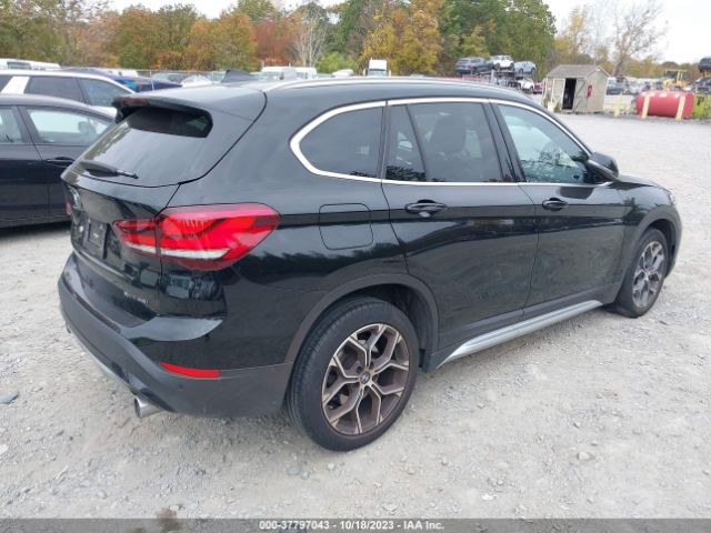 2022 BMW X1 WBXJG9C07N5U77862 Photo 3
