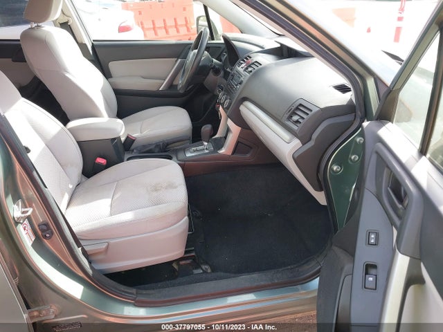 JF2SJAEC4EH415413 Subaru Forester 2.5i Premium