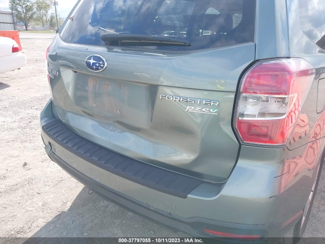 JF2SJAEC4EH415413 Subaru Forester 2.5i Premium