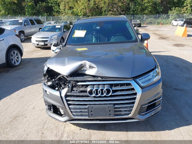 Audi Q7 Premium Plus 2017 WA1LAAF72HD014825 Image 12
