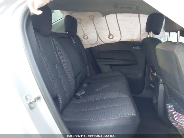 Chevrolet EQUINOX LT 2017 2GNALCEK1H6290377 Image 8