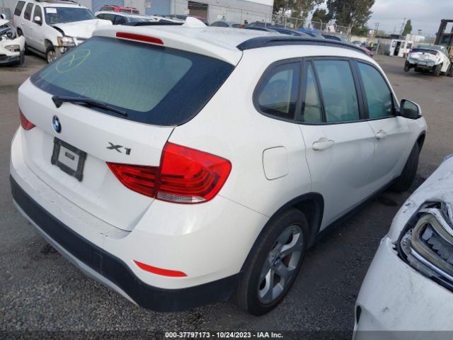 WBAVM1C57FV316043 BMW X1 Sdrive28i