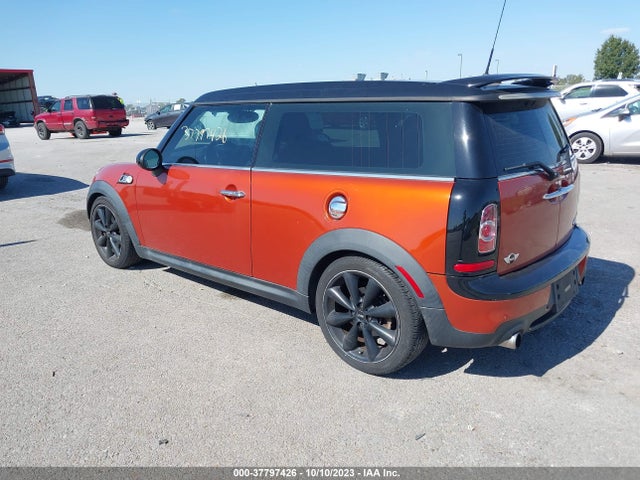 2012 MINI COOPER S CLUBMAN WMWZG3C5XCTY38547 Photo 2