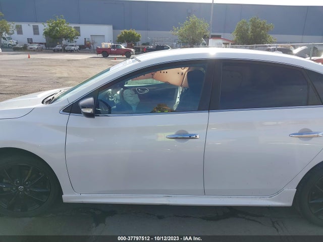 Nissan SENTRA SR 2018 3N1AB7AP8JY273782 Image 15