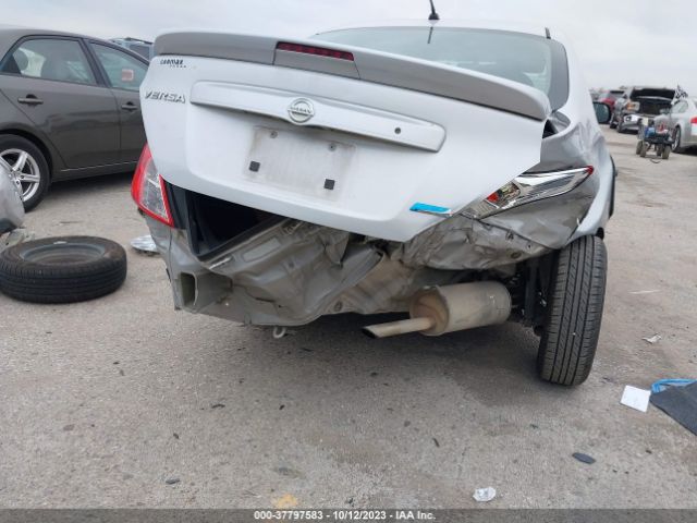 3N1CN7AP5FL907439 Nissan Versa S Plus