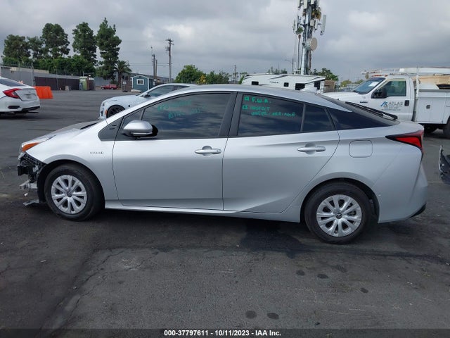 Toyota Prius L 2021 JTDKAMFU4M3151970 Image 14