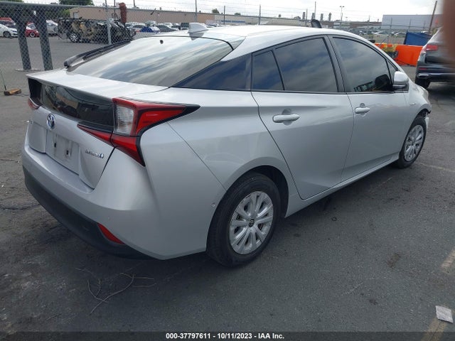 Toyota Prius L 2021 JTDKAMFU4M3151970 Image 4