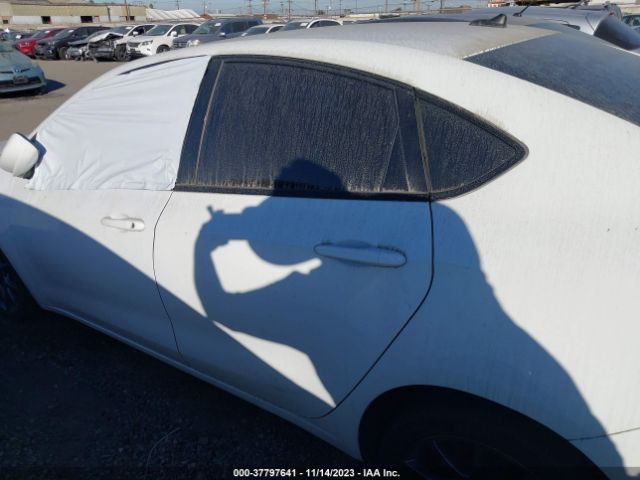 1C3CDFAA2FD311530 Dodge DART SE