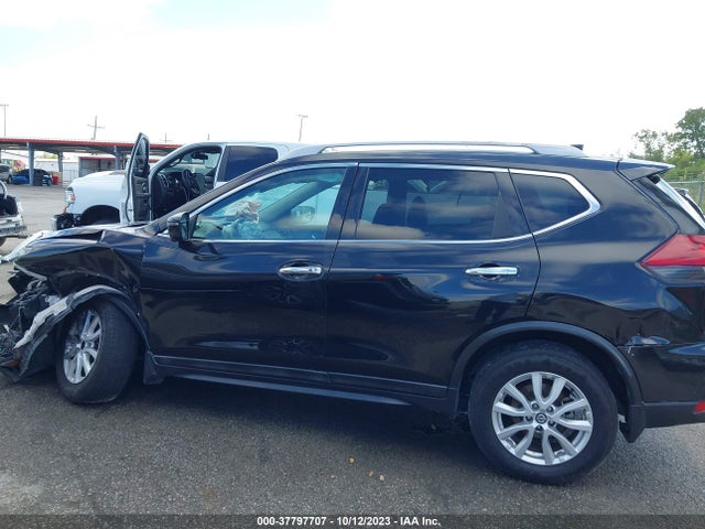2018 NISSAN ROGUE SV VIN: 5N1AT2MT5JC729764