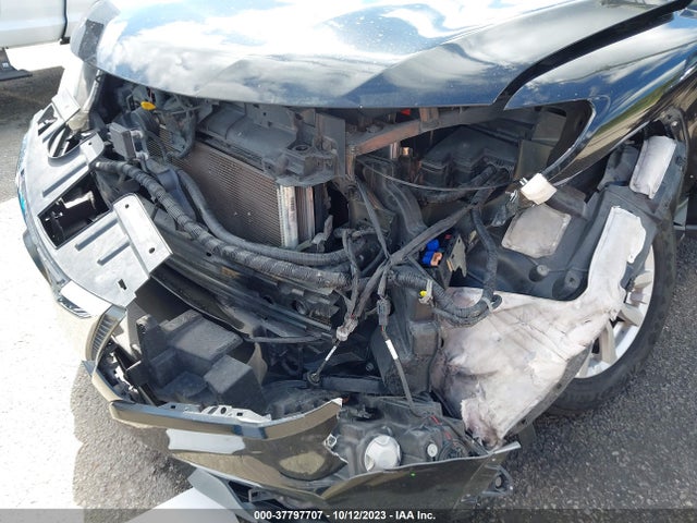 2018 NISSAN ROGUE SV VIN: 5N1AT2MT5JC729764