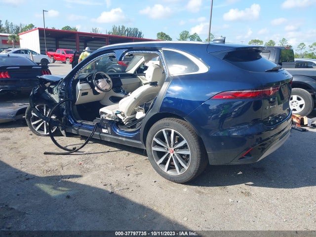 2021 JAGUAR F-PACE SADCJ2EX4MA688052 Photo 2