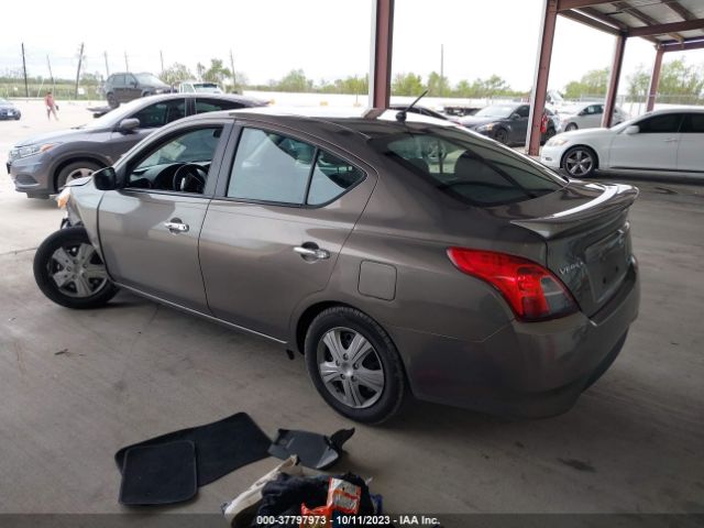 3N1CN7AP5FL868853 Nissan Versa 1.6 Sv