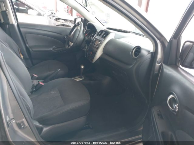 3N1CN7AP5FL868853 Nissan Versa 1.6 Sv