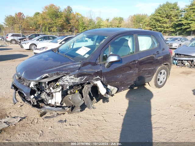 Chevrolet TRAX LS 2018 3GNCJKSB6JL354105 Image 2