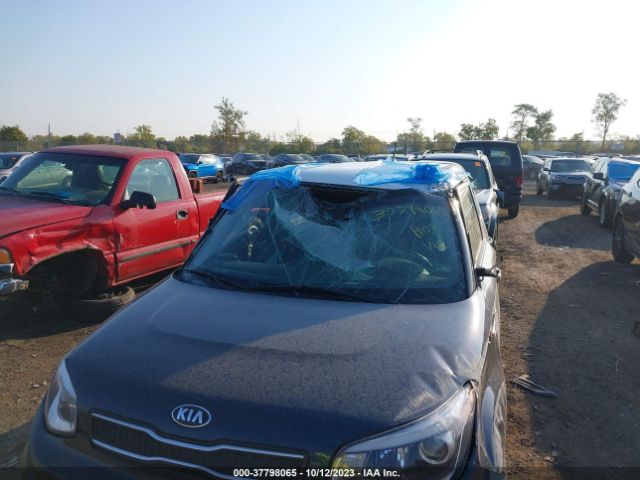 KNDJP3A5XJ7594634 KIA SOUL +