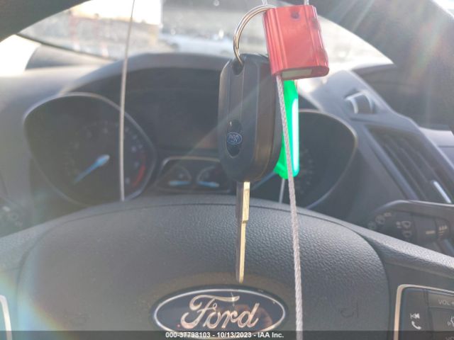 1FMCU9GD7JUB44861 Ford ESCAPE SE
