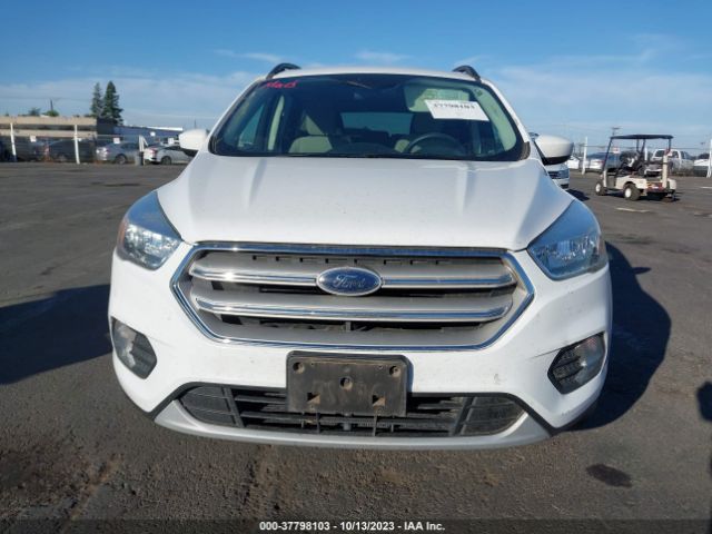 1FMCU9GD7JUB44861 Ford ESCAPE SE