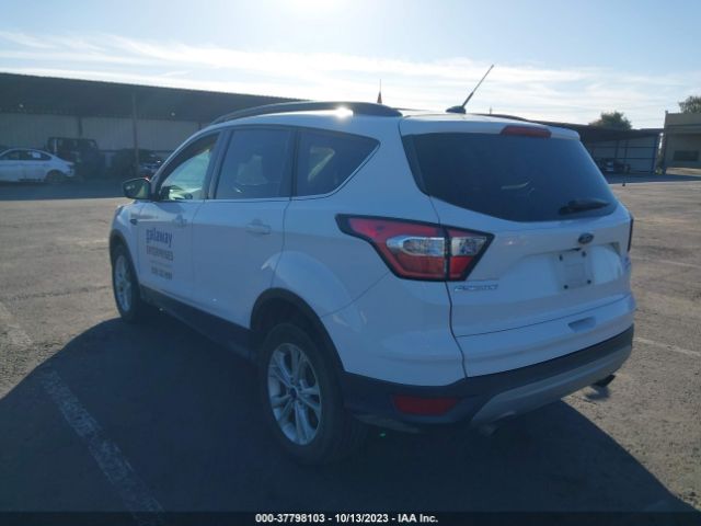1FMCU9GD7JUB44861 Ford ESCAPE SE