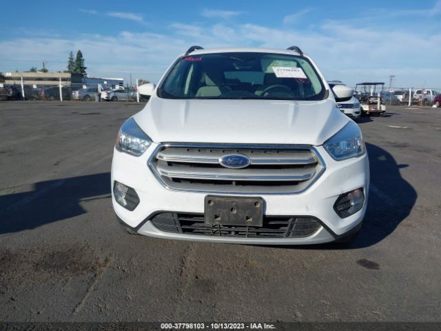1FMCU9GD7JUB44861 Ford ESCAPE SE