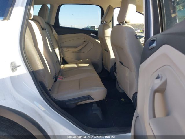 1FMCU9GD7JUB44861 Ford ESCAPE SE