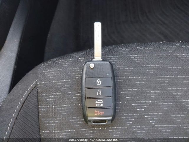 3KPA24ABXKE211772 KIA RIO S