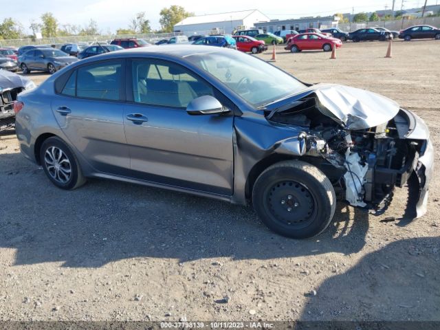 3KPA24ABXKE211772 KIA RIO S
