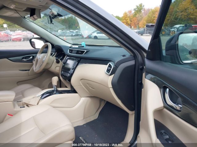 5N1AT2MV3FC798509 Nissan Rogue Sl