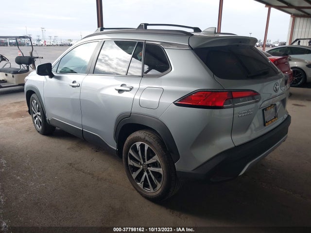 2022 TOYOTA COROLLA CROSS XLE VIN: 7MUDAAAG9NV005658