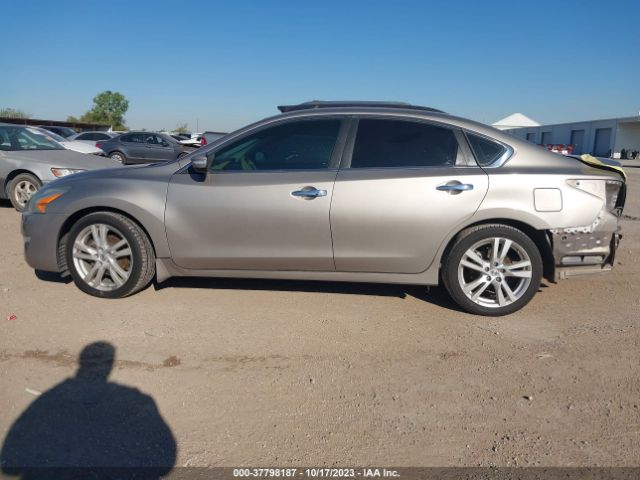 1N4BL3AP9FC138002 Nissan Altima 3.5 Sl