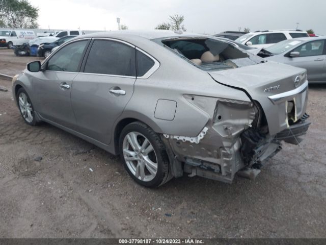 1N4BL3AP9FC138002 Nissan Altima 3.5 Sl
